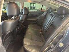 2011 NISSAN Maxima