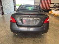 2011 NISSAN Maxima