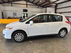 2012 NISSAN Versa