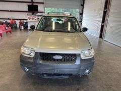 2005 FORD Escape