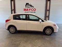 2012 NISSAN Versa