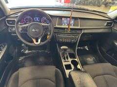 2018 KIA Optima