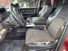 2011 DODGE Ram
