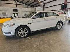2015 FORD Taurus