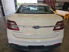 2015 FORD Taurus