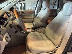 2011 BUICK Enclave