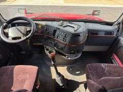 2007 VOLVO TRUCK VNL