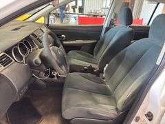 2012 NISSAN Versa