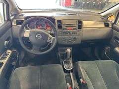 2012 NISSAN Versa