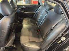 2011 HYUNDAI Sonata