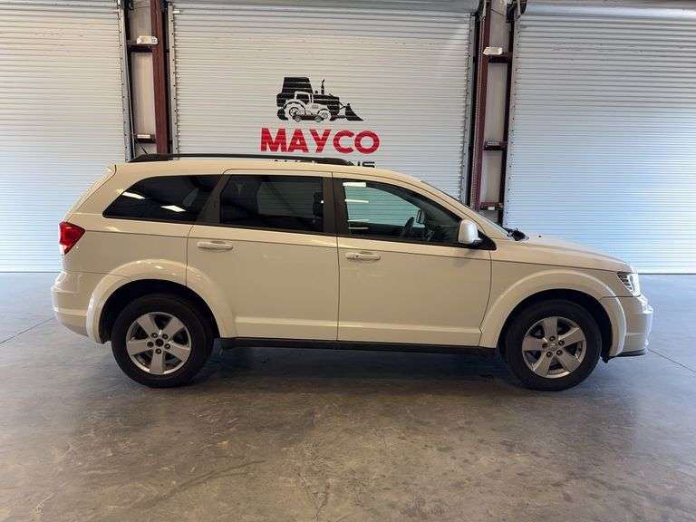 2011 DODGE Journey