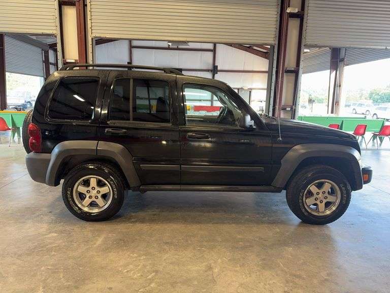 2006 JEEP Liberty