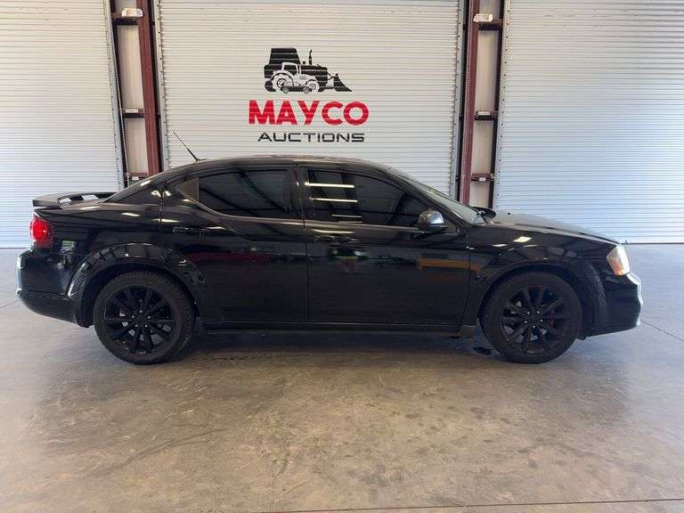 2014 DODGE Avenger