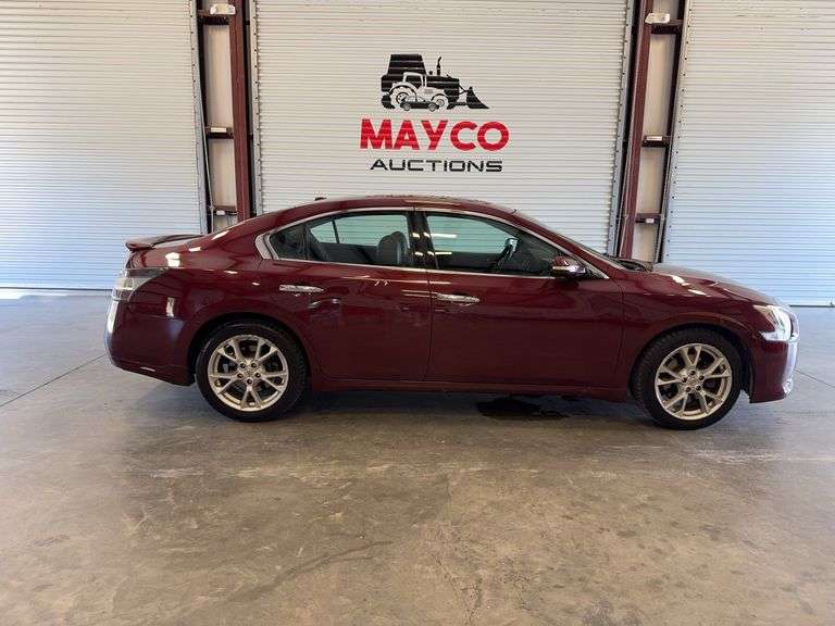 2012 NISSAN Maxima