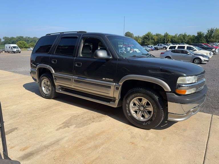 2003 CHEVROLET Tahoe