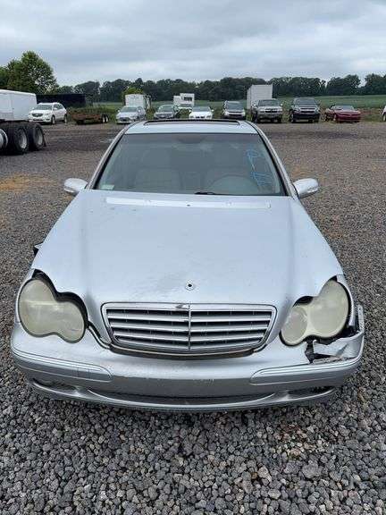 2001 MERCEDES-BENZ C-Class