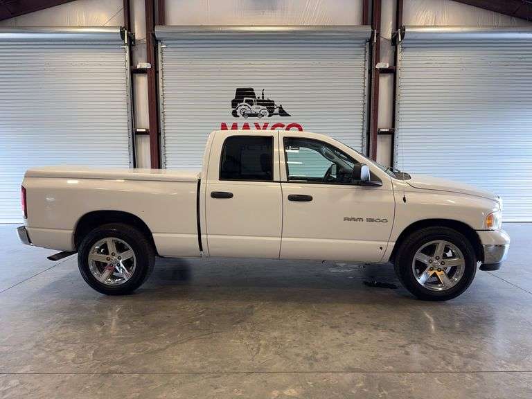 2004 DODGE Ram
