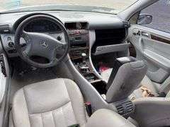 2001 MERCEDES-BENZ C-Class