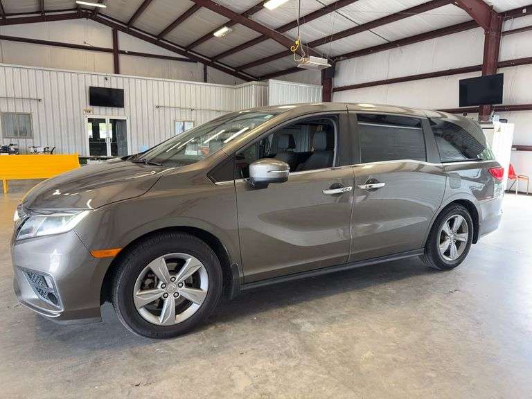2018 HONDA Odyssey