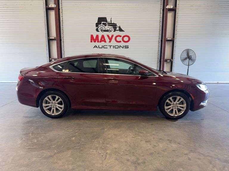 2016 CHRYSLER 200