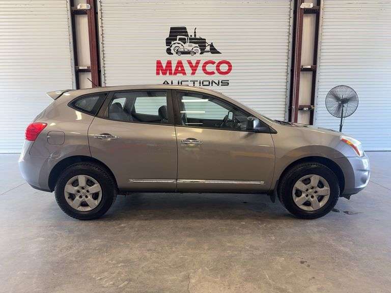 2011 NISSAN Rogue