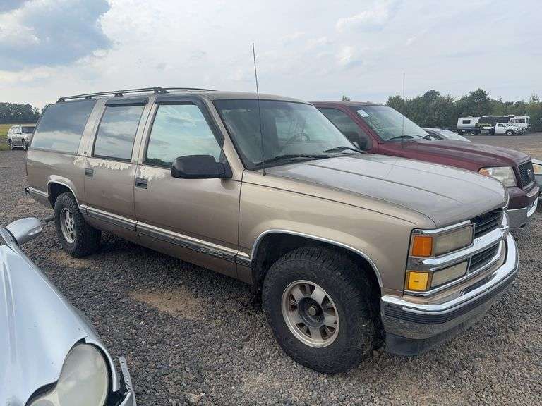 1995 CHEVROLET Suburban