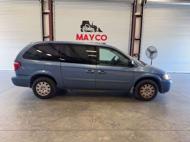 2007 CHRYSLER Town and Country