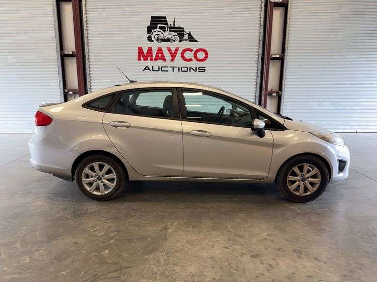 2012 FORD Fiesta
