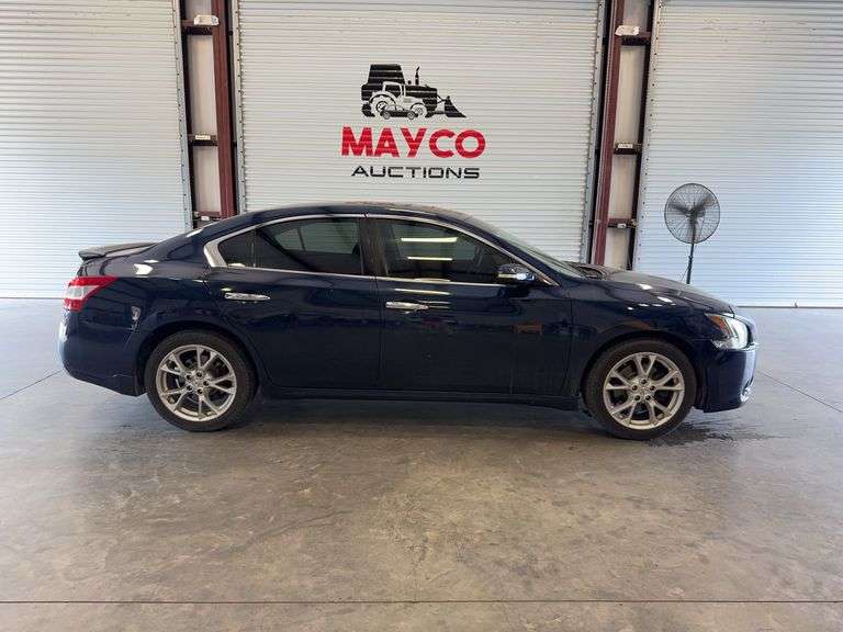 2009 NISSAN Maxima