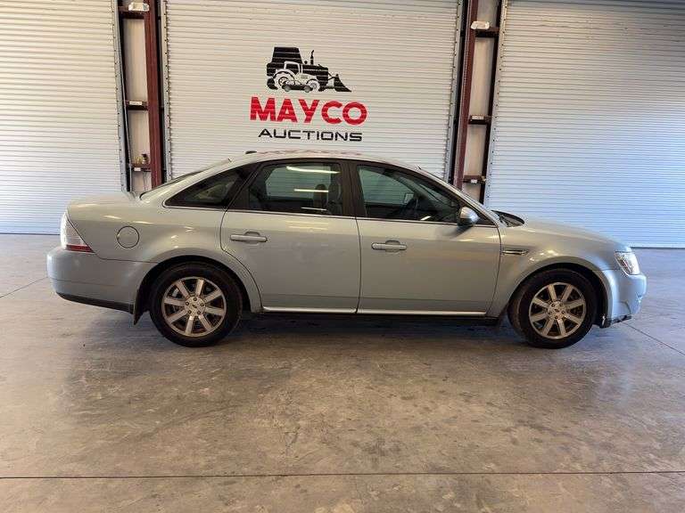 2008 FORD Taurus