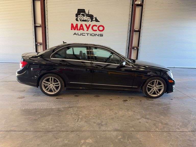 2013  MERCEDES-BENZ  C-Class