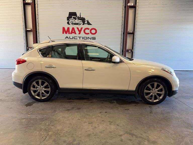 2010  INFINITI  EX35