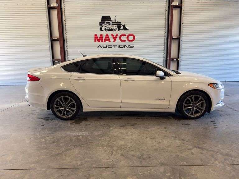 2017  FORD  Fusion