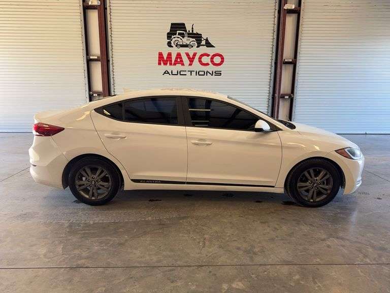2017  HYUNDAI  Elantra