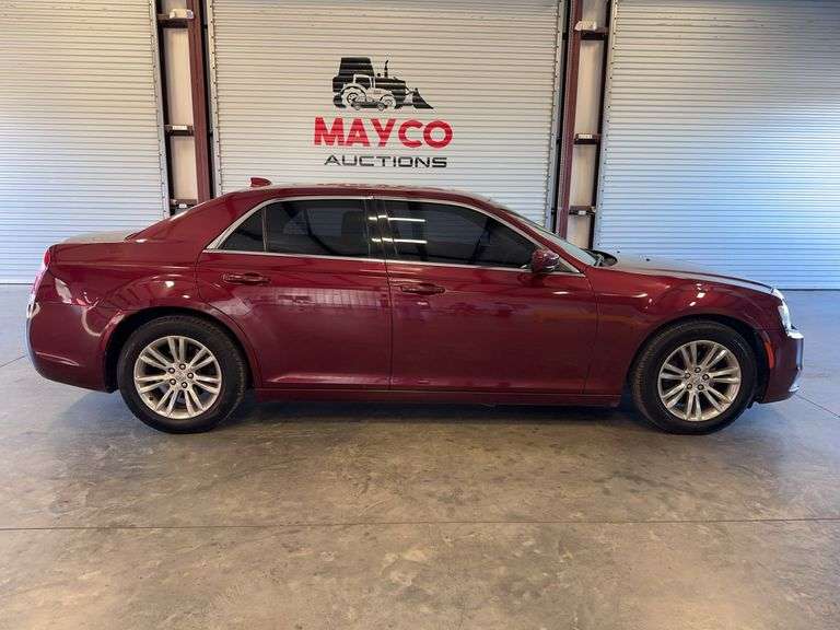 2018  CHRYSLER  300