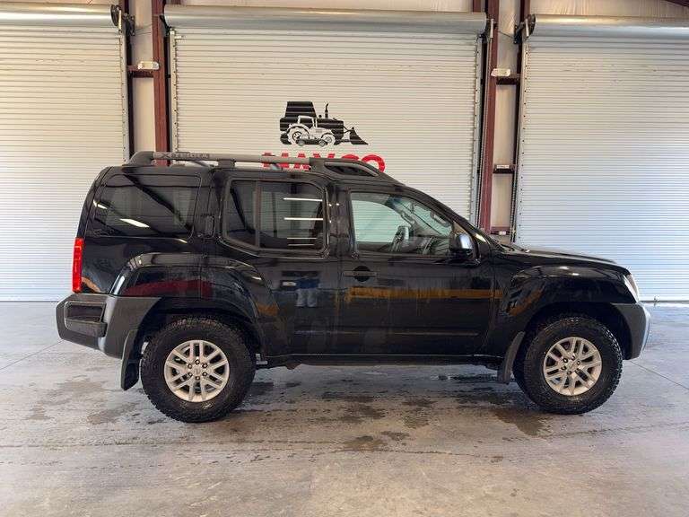 2015  NISSAN  Xterra