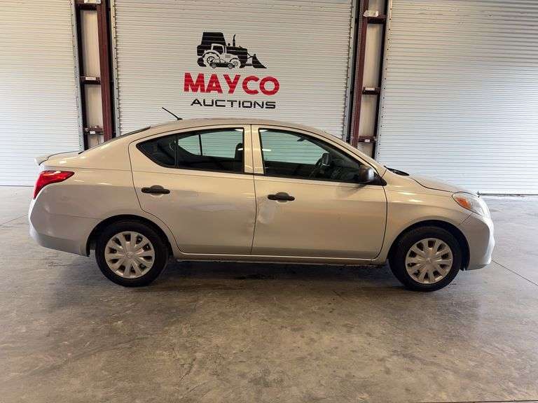 2012  NISSAN  Versa