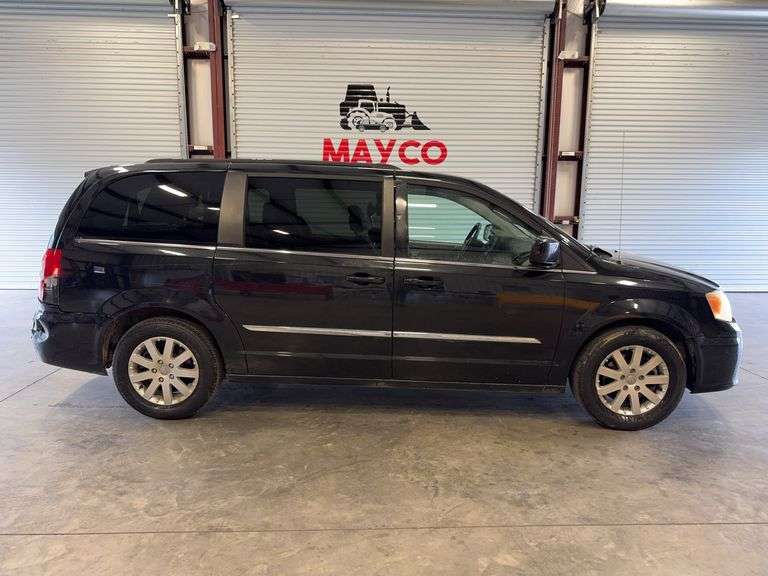 2014  CHRYSLER  Town and Country