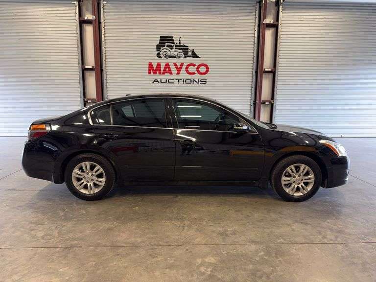 2011  NISSAN  Altima