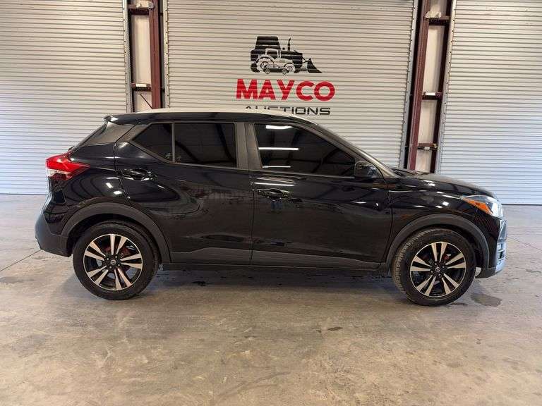 2019  NISSAN  Kicks