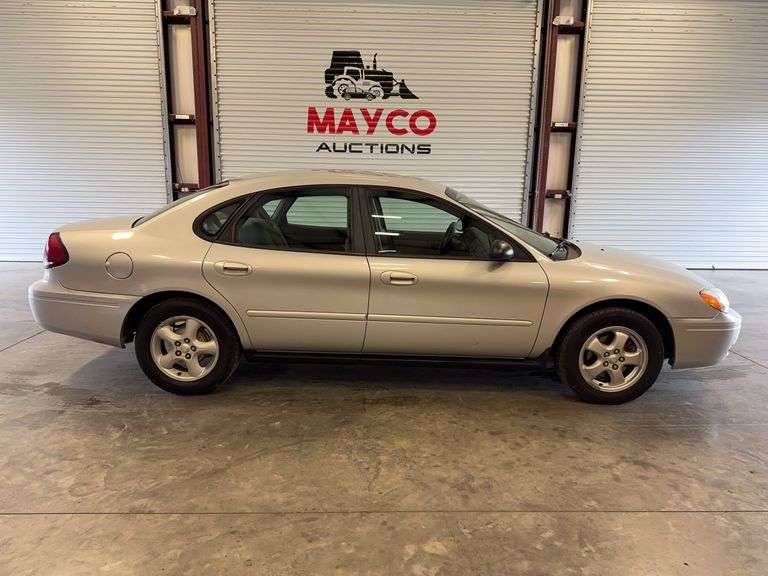 2006  FORD  Taurus