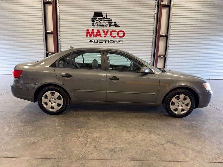 2010  HYUNDAI  Sonata