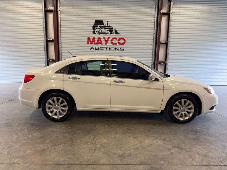 2012  CHRYSLER  200