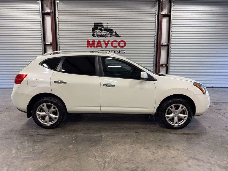 2010  NISSAN  Rogue