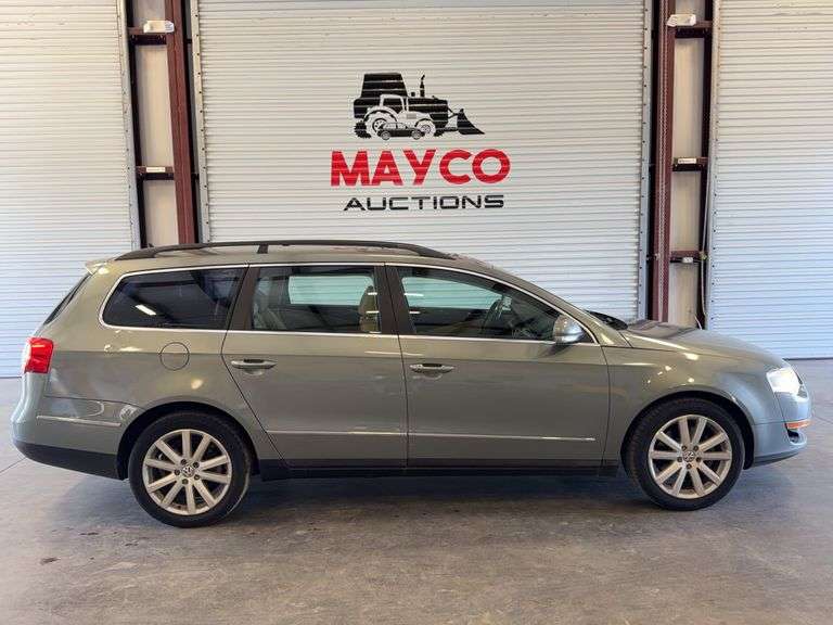 2007  VOLKSWAGEN  Passat