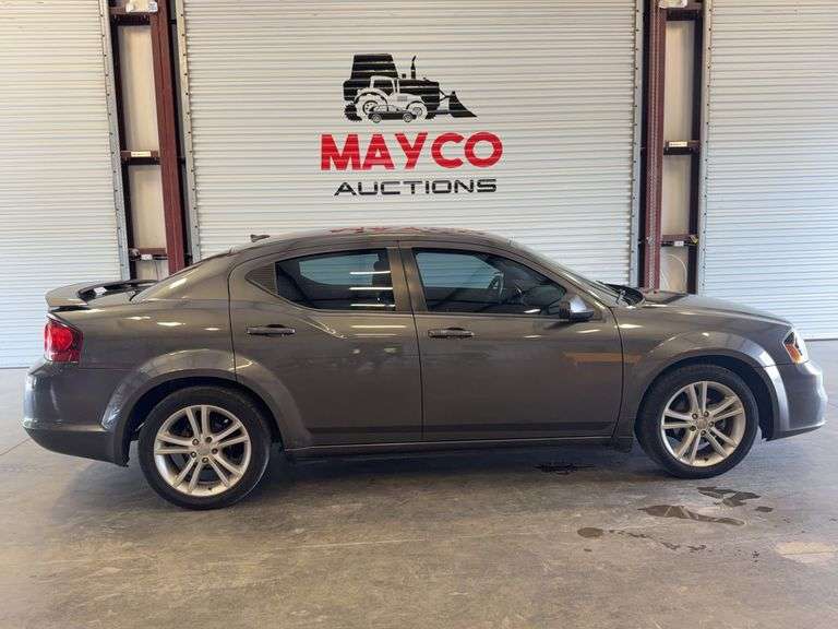 2014 DODGE Avenger
