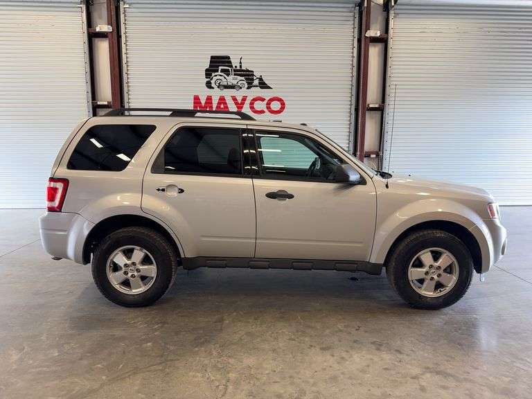2011  FORD  Escape