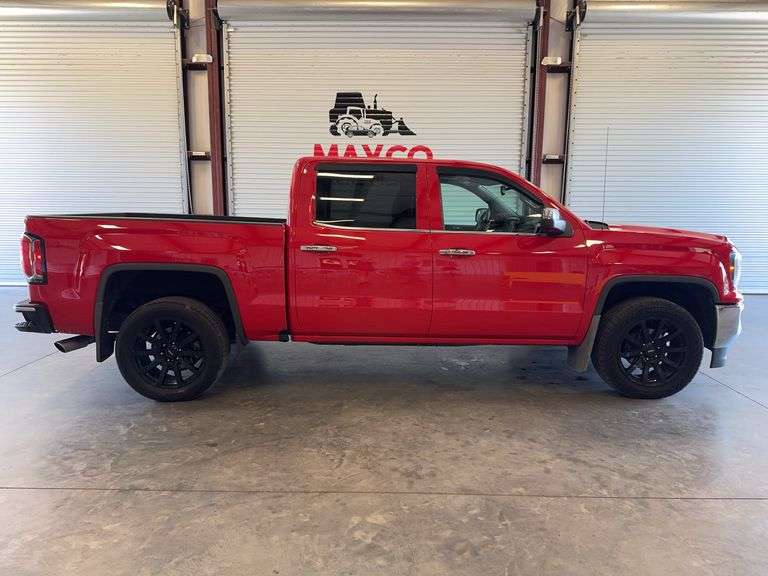 2018  GMC  Sierra