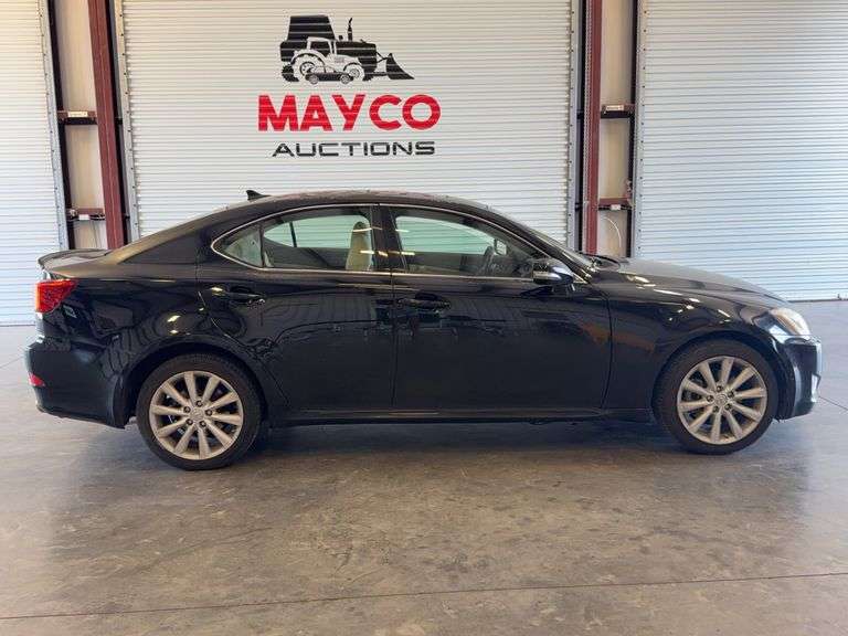 2010  LEXUS  IS
