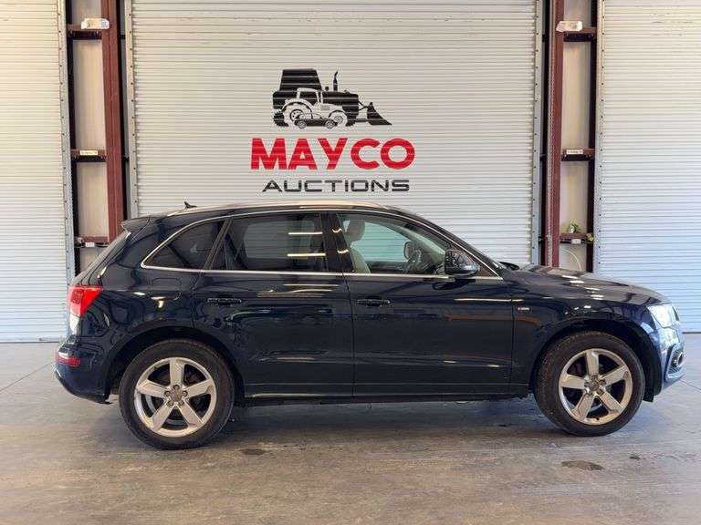 2011  AUDI  Q5